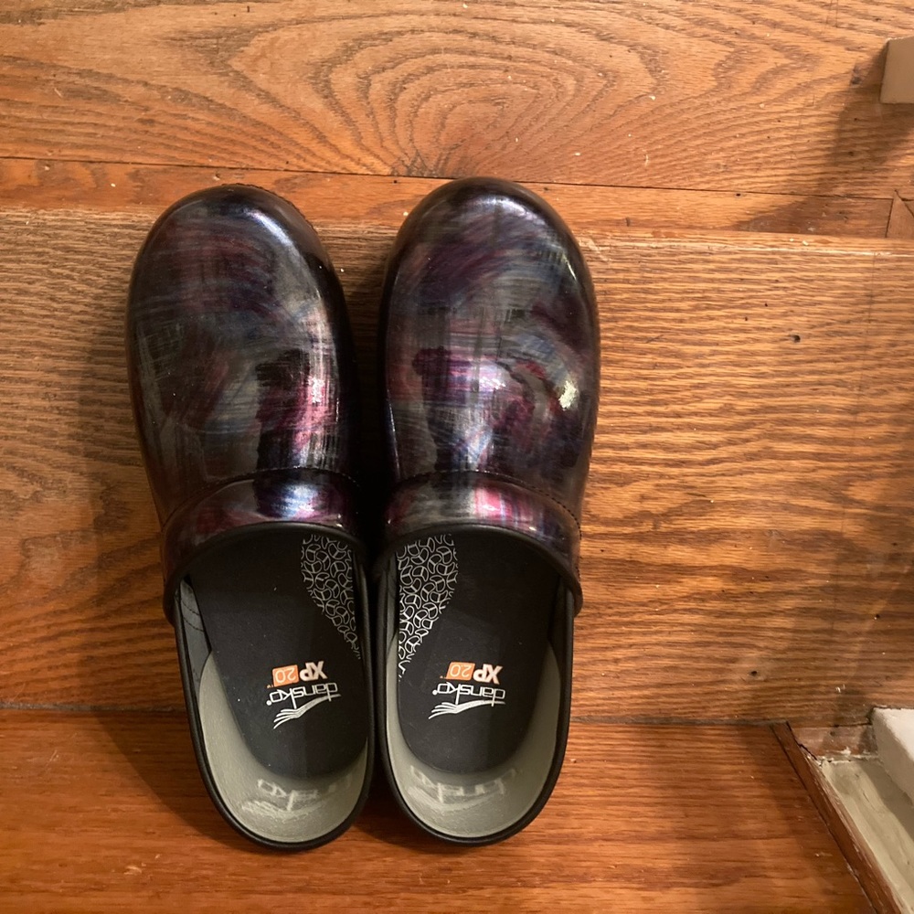 Dansko XP 2.0 women’s clog